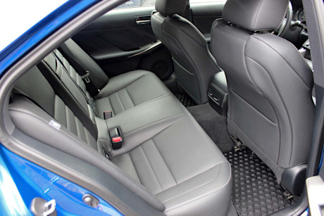 Editorial 41 dh 2016 lexus is 350 f sport awd