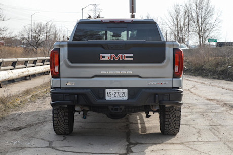 Editorial 2023 gmc sierra 1500 at4x 08 jv