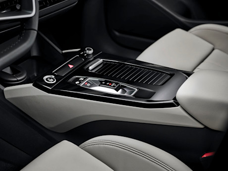 Editorial 2025 audi q6 e tron 240318 12 audi