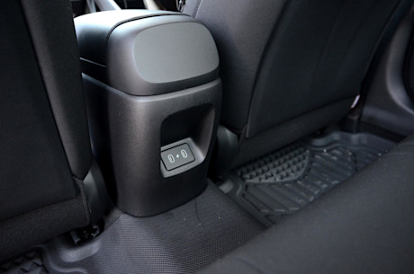 Hyundai Elantra 2024 : essai routier Image