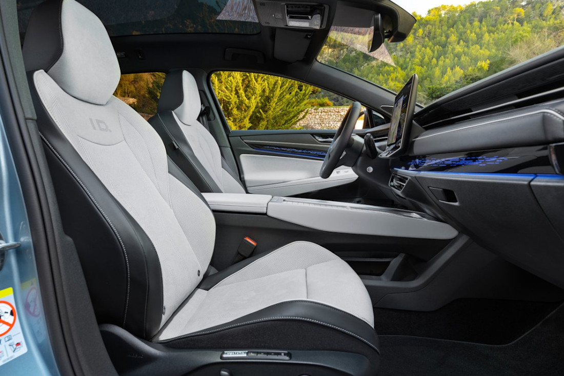 Volkswagen-ID (9).jpg