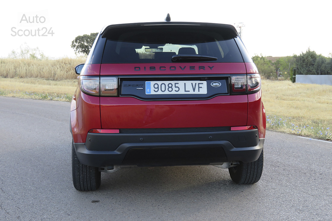 12_LR discovery sport p300e.JPG