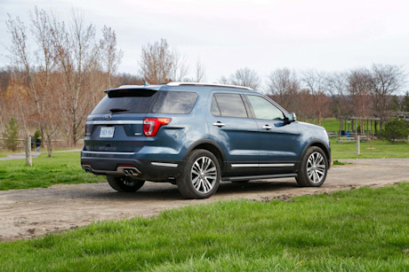 Editorial 2019 ford explorer platinum 4wd 04 jw