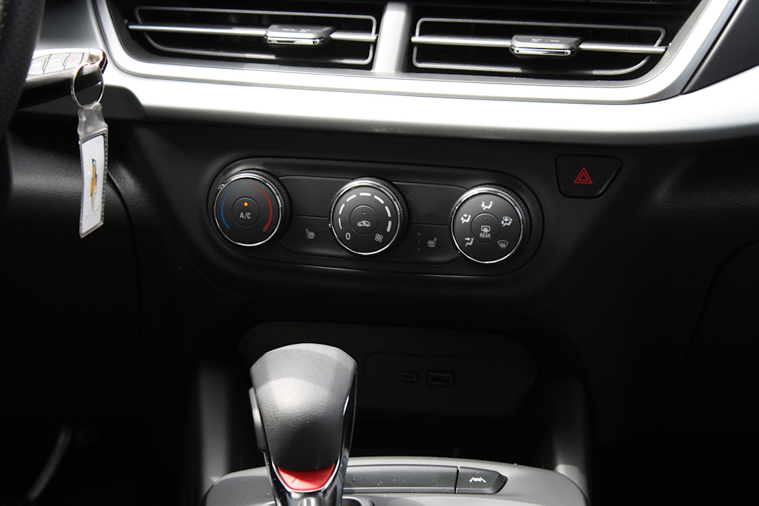 2026 Chevrolet Trax - TD - DB - 260514 - 32.jpg