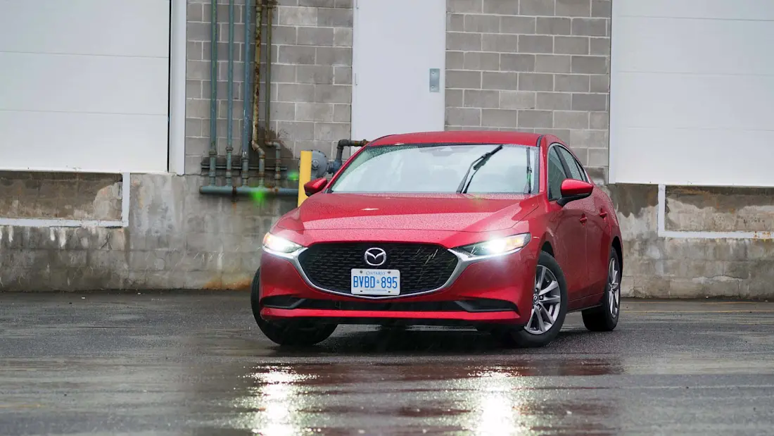 Editorial 2019 mazda3 gs 6m 02 jp