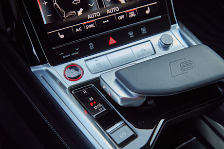 Editorial 26d audi sq8 sportback e tron