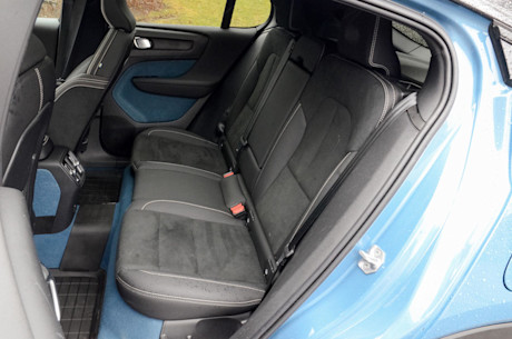 Editorial 2022 volvo c40 recharge 17 va fr