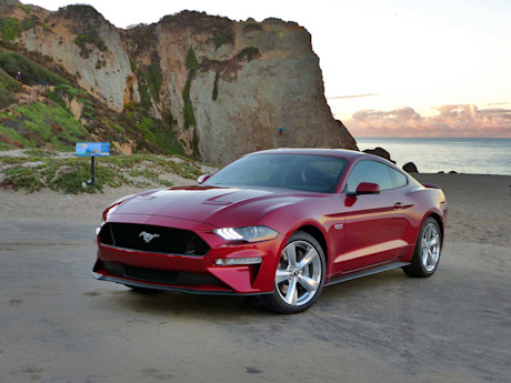 Editorial 2018 ford mustang gt 19 jb
