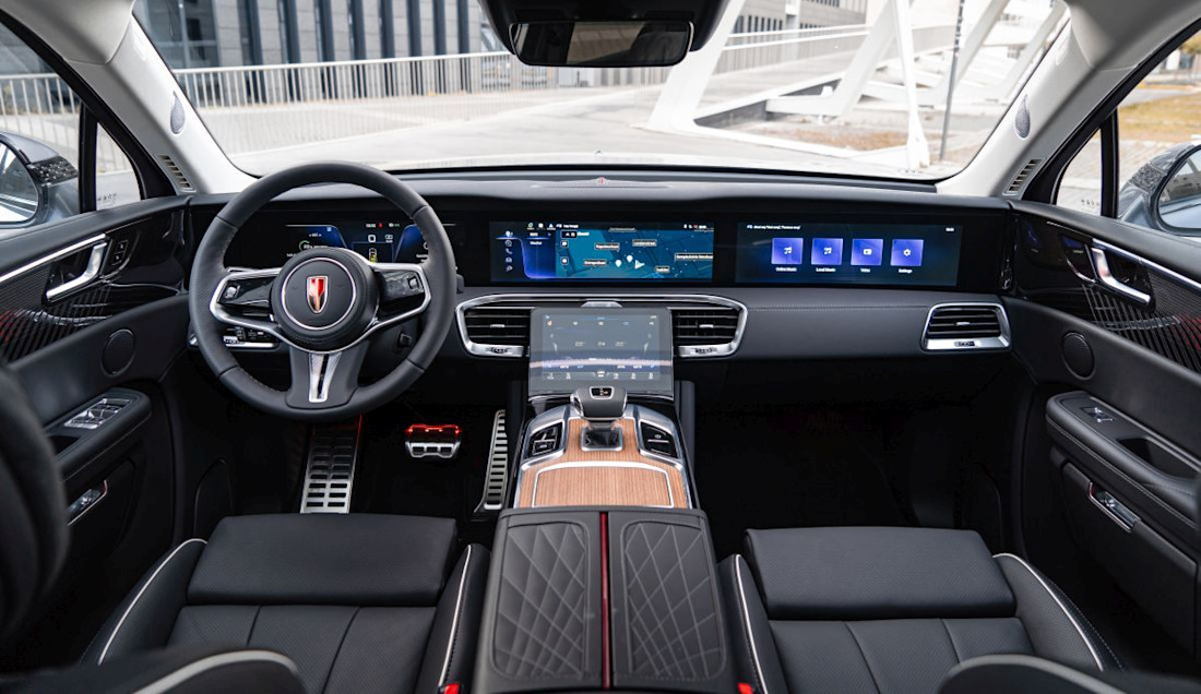 AutoScout24 Hongqi E-HS9 4