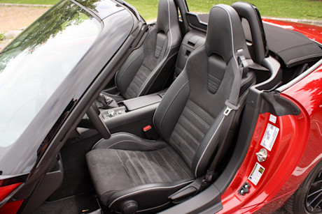 Mazda MX-5 GS-P 2023 : essai routier Body Image
