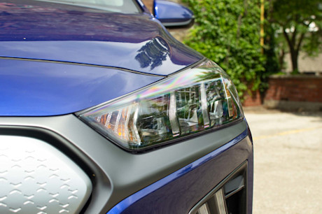 Editorial 2020 hyundai ioniq electric ultimate 09 sm
