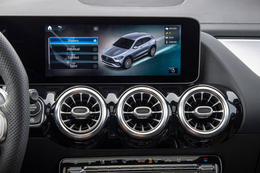 Mercedes-Benz-GLA-2021-1024-23.jpg