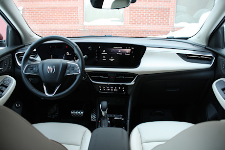 Buick Encore GX Avenir 2025 : essai hivernal Body Image