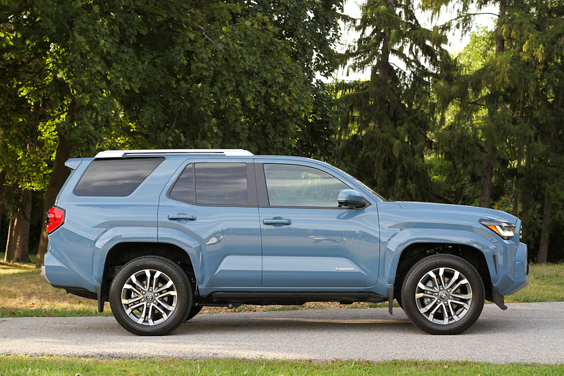 2025 Toyota 4Runner Review Body Image