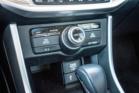 Editorial 2015 honda accord touring v6 bm 21