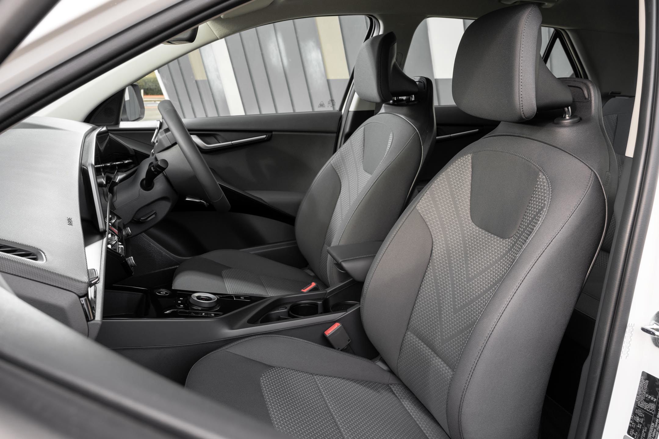 Right Ride Auto Canada Why Canada Drives on the Right Side of the Road, and Are Lefties on th ...