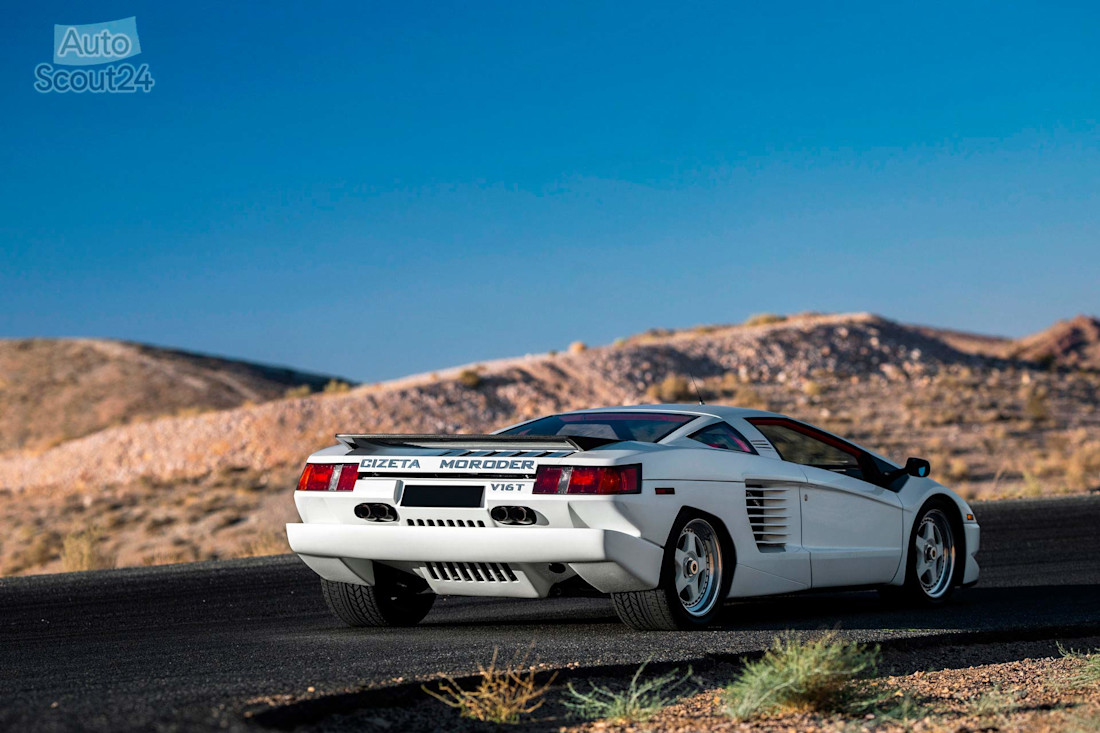 Cizeta-Moroder-V16T-2.jpg