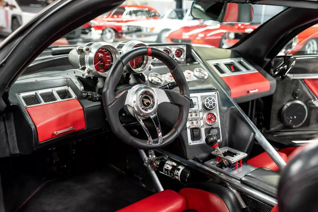 falcon-f7-subasta-2025 (1).jpg