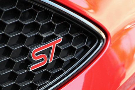 Editorial 2015 ford focus st jy 02