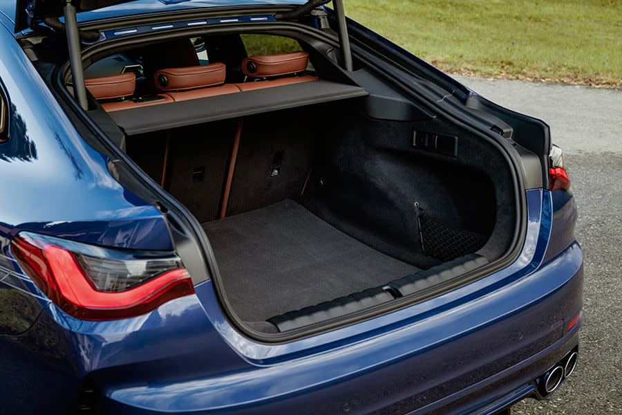 2023-Alpina-B4-48.jpg