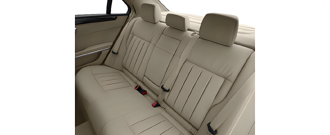 Mercedes-Benz E-Class 2015 32