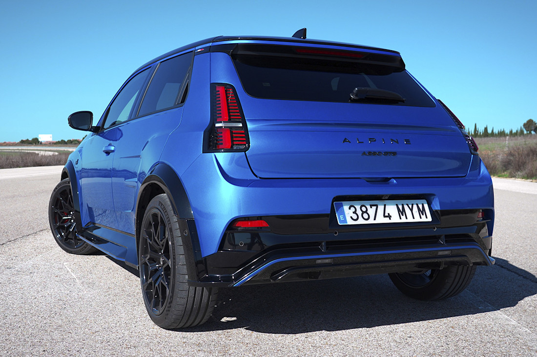 Alpine-A250-2025 
