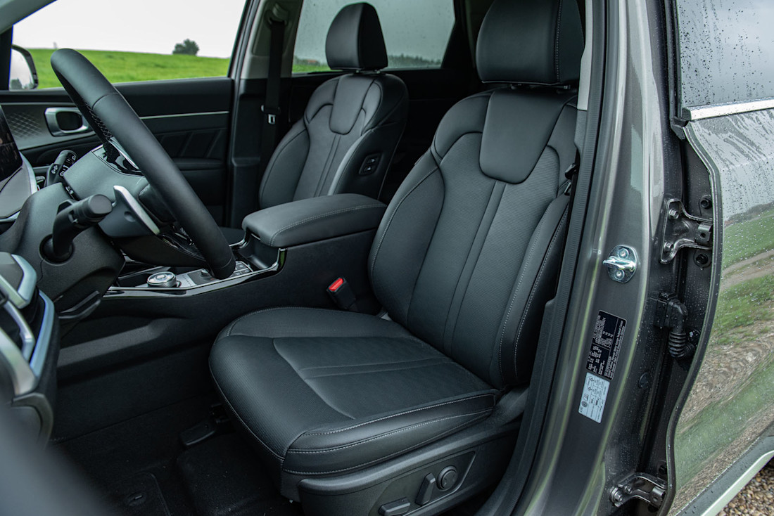 kia-sorento-plug-in-hybrid-2024-sitze