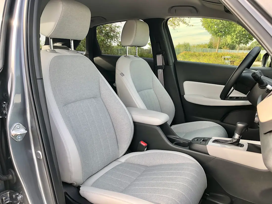 Honda Jazz Hybrid 2020 Int Sitze vorne