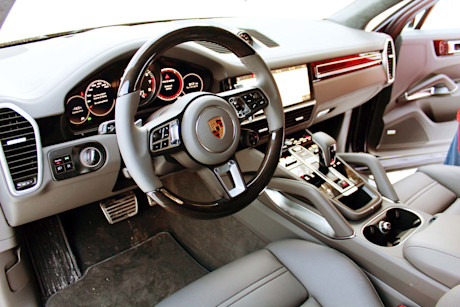 Editorial 2019 porsche cayenne turbo 10 pb