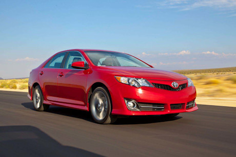 Editorial 07b 2012 toyota camry se