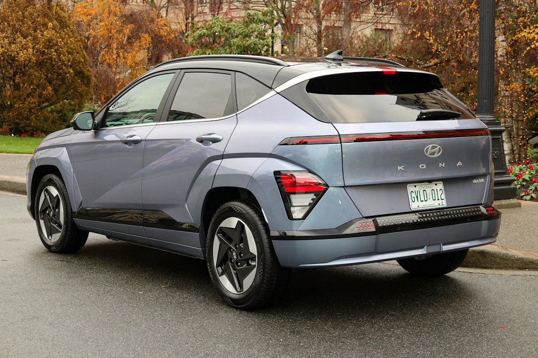 Editorial 2024 hyundai kona electric ultimate fd 231215 13 jm