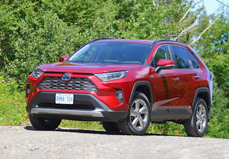 Editorial 2019 toyota rav4 hybrid dr 02 fr