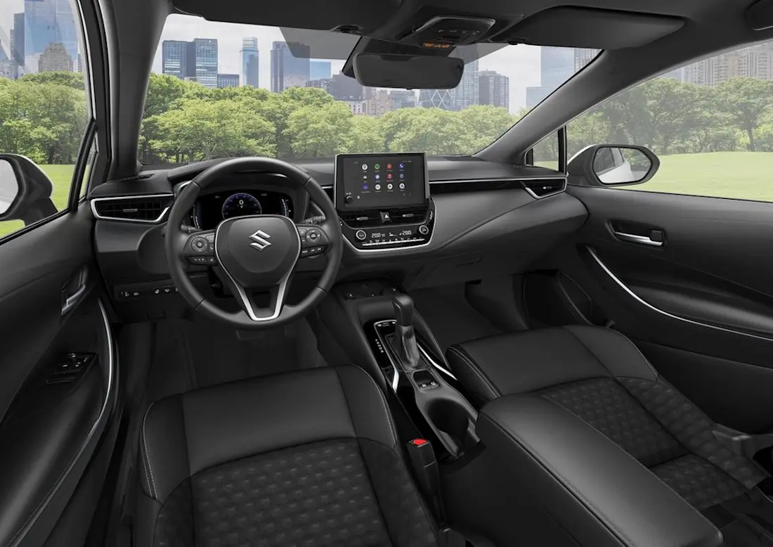 Suzuki Swace (2023) interieur Suzuki Swace (2023) interieur