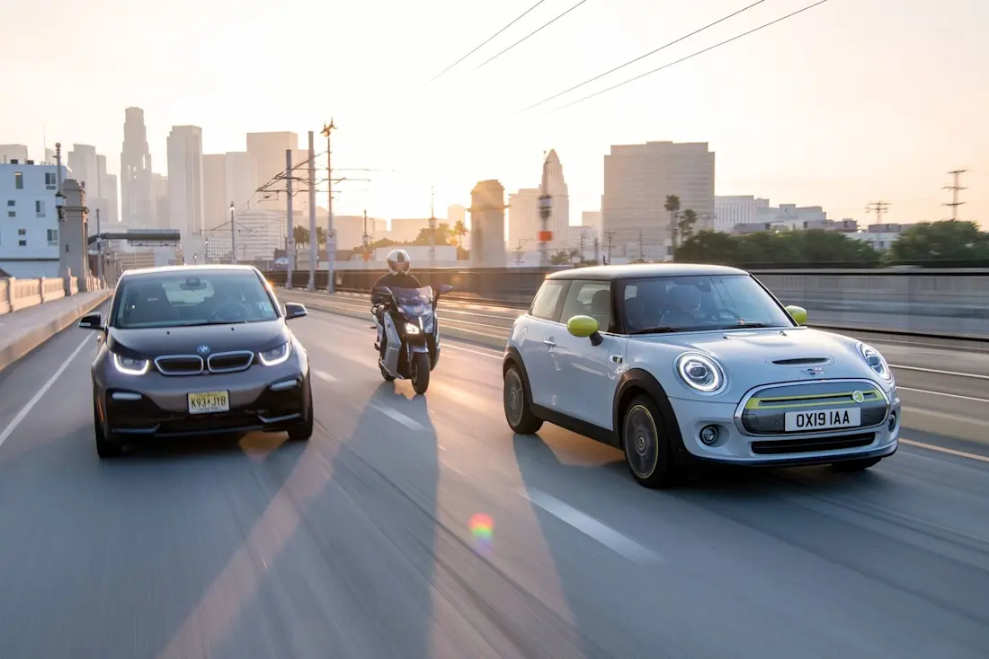 Mini-Cooper-SE-i3
