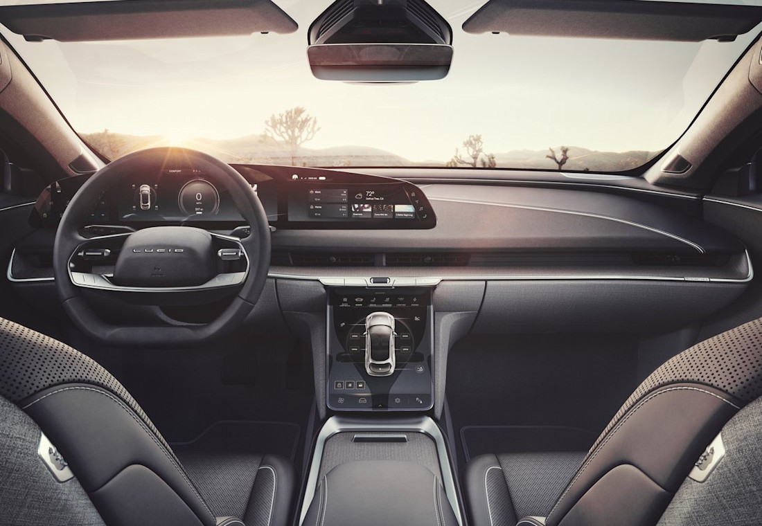 lucid-air-interior