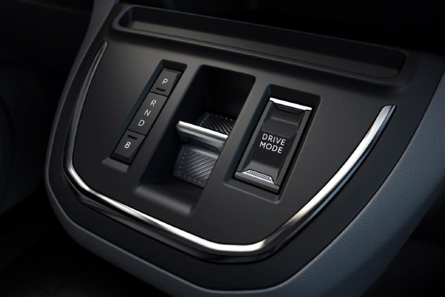 PEUGEOT_EXPERT_2004STYP304 (1).jpg