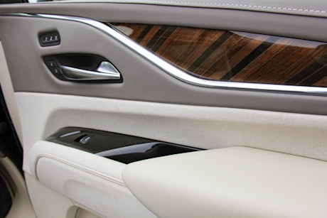 Editorial 2021 cadillac escalade esv premium luxury platinum 28 dw