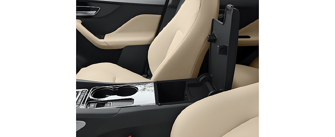 Jaguar F-Pace 2018 43