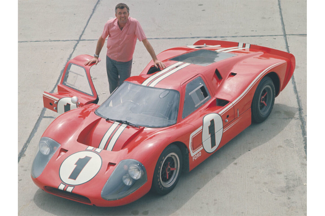 1967_Ford_GT40MarkIV_Dan_Gurney.jpg