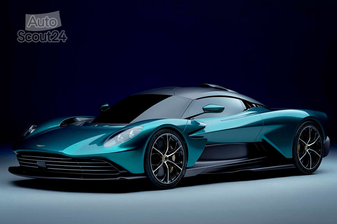 Aston-Martin-Valhalla-2022-(7).jpg