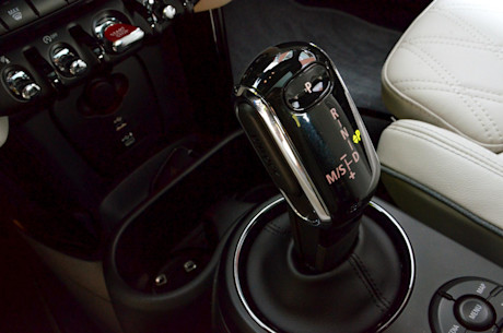 Mini Cooper S 5 portes 2022 : essai routier Body Image