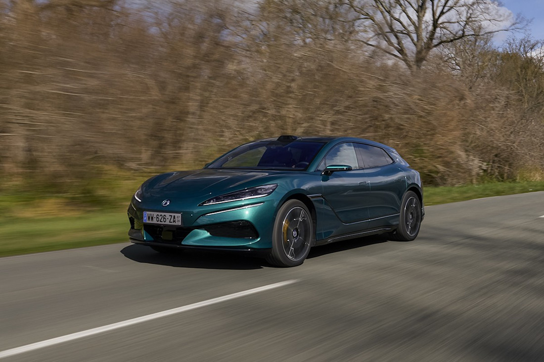 BEBE20260430 Denza Z9 GT header