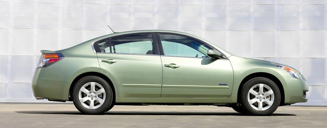 nissan-altima-l-02