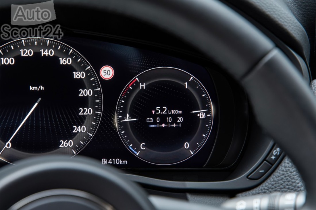 2022_mazda_cx-60_barcelona_src_int_20_highres(1).jpg