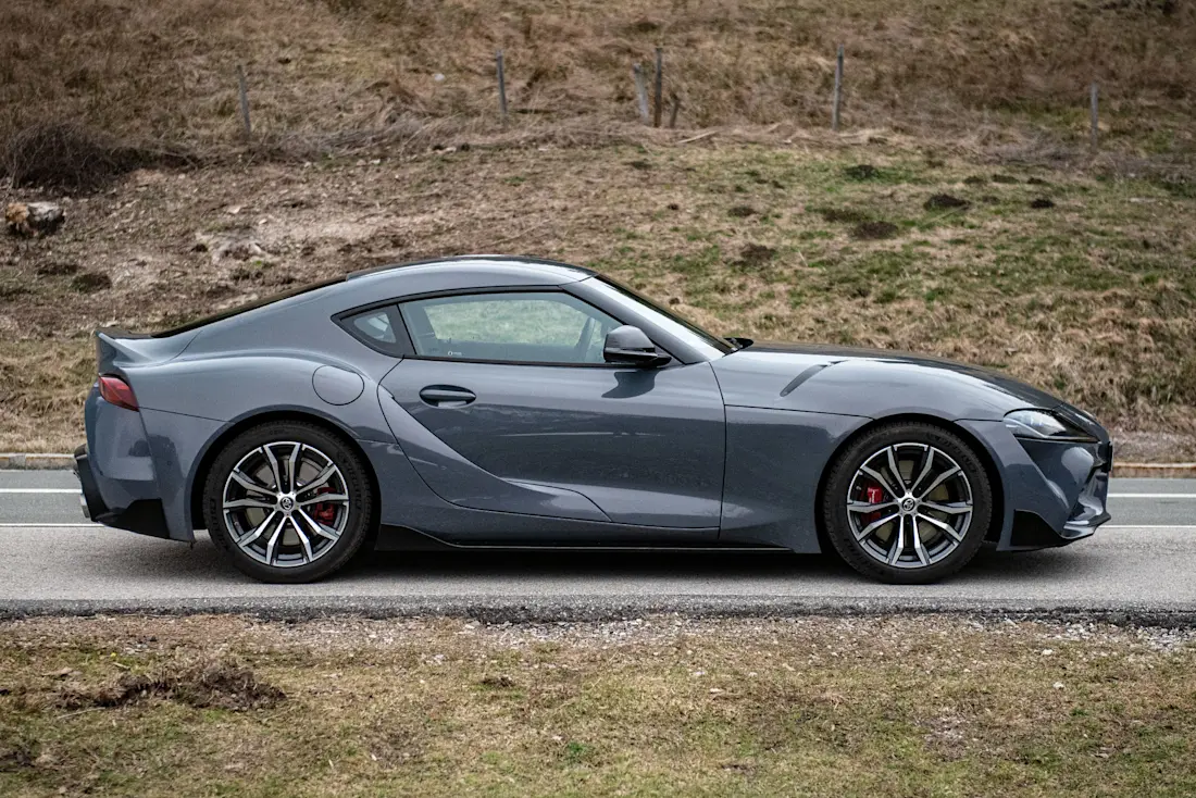 Toyota-Supra-3.0-iMT-Side Toyota-Supra-3.0-iMT-Side