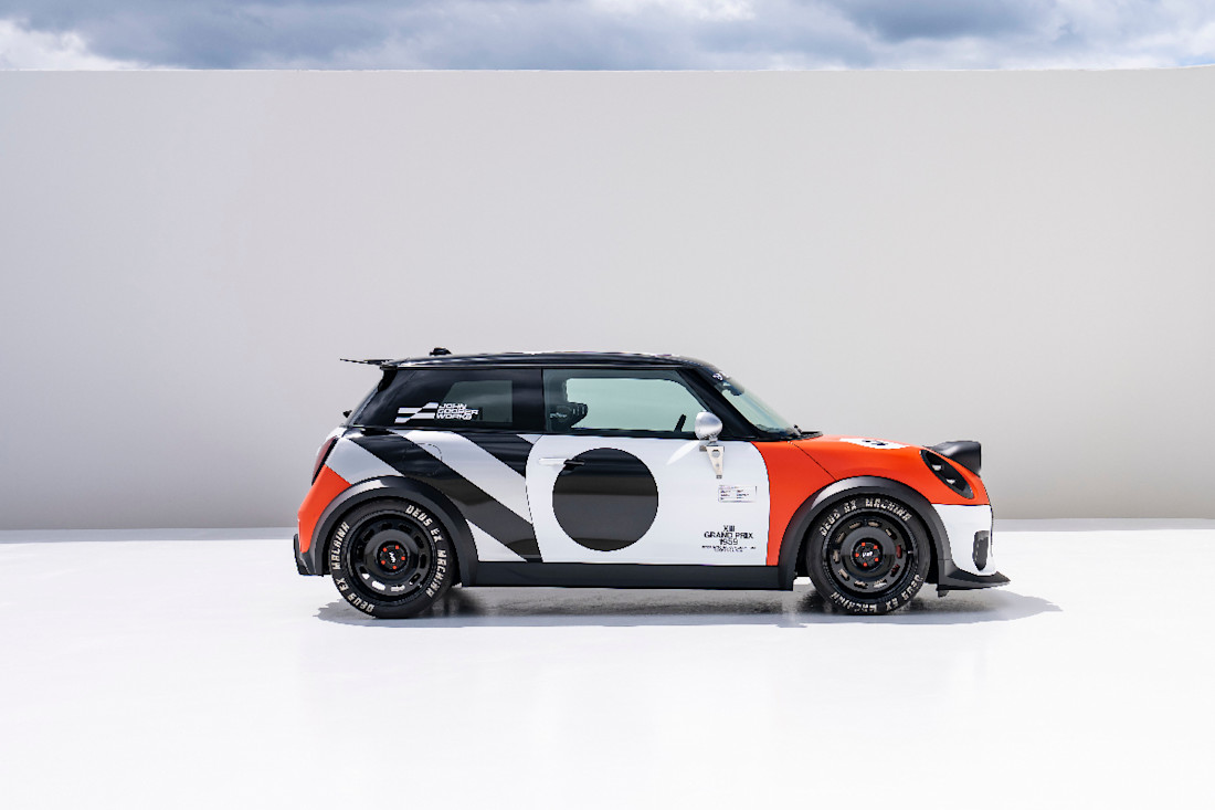 Mini-John-Cooper-Works-Deus-ex-machina-2025 (13).jpg