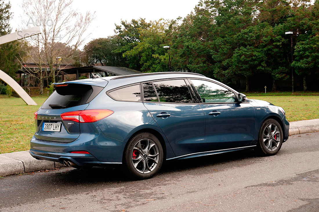 Prueba Ford Focus SW Ecoboost MH 2021 Ruben Fidalgo (13).jpg