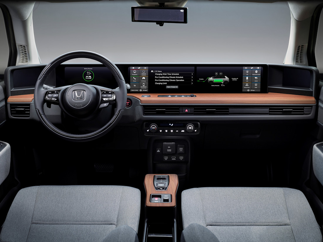 185986_HONDA_E_OFFERS_ADVANCED_CONNECTIVITY_FOR_MODERN_LIFESTYLES