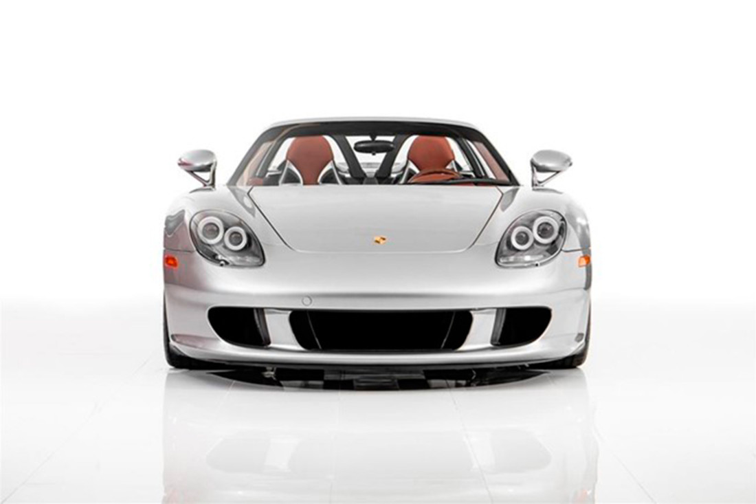Porsche-Carrera-GT-3.jpg
