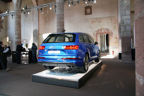 Editorial 2017 audi sq7 lw 06